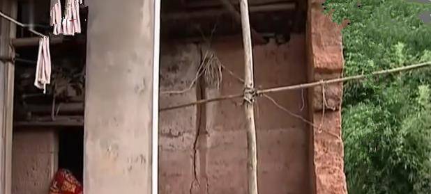 〓爱你让我卑微到了泥土里 第4页