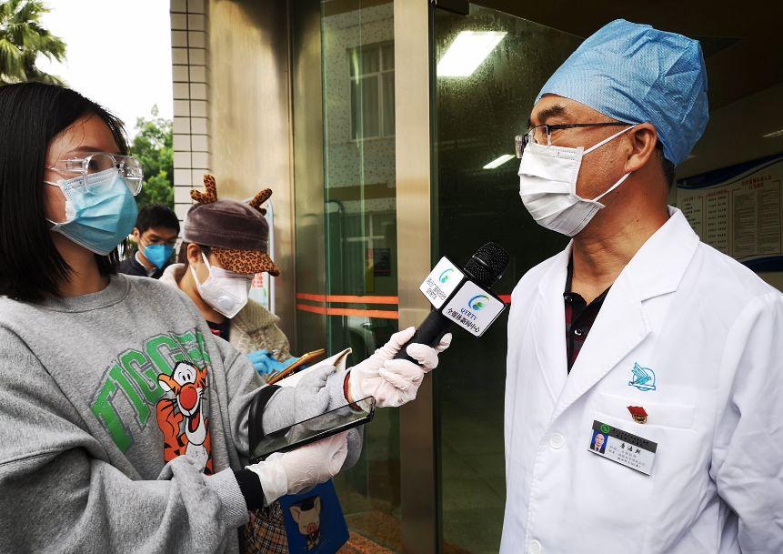 血站抽血浆给钱的背后，理解、关注与反思