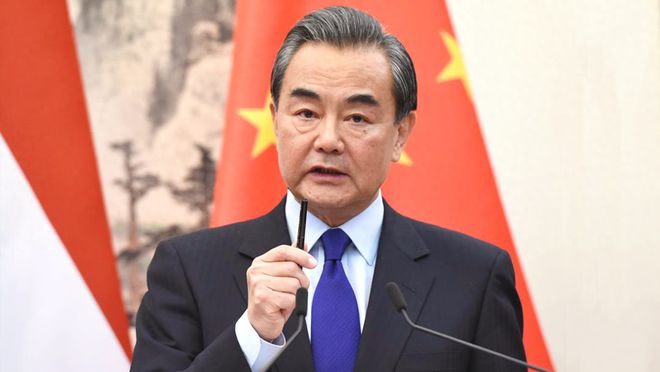 王毅分别与伊朗、以色列外长通电话，深化区域合作，共谋和平发展
