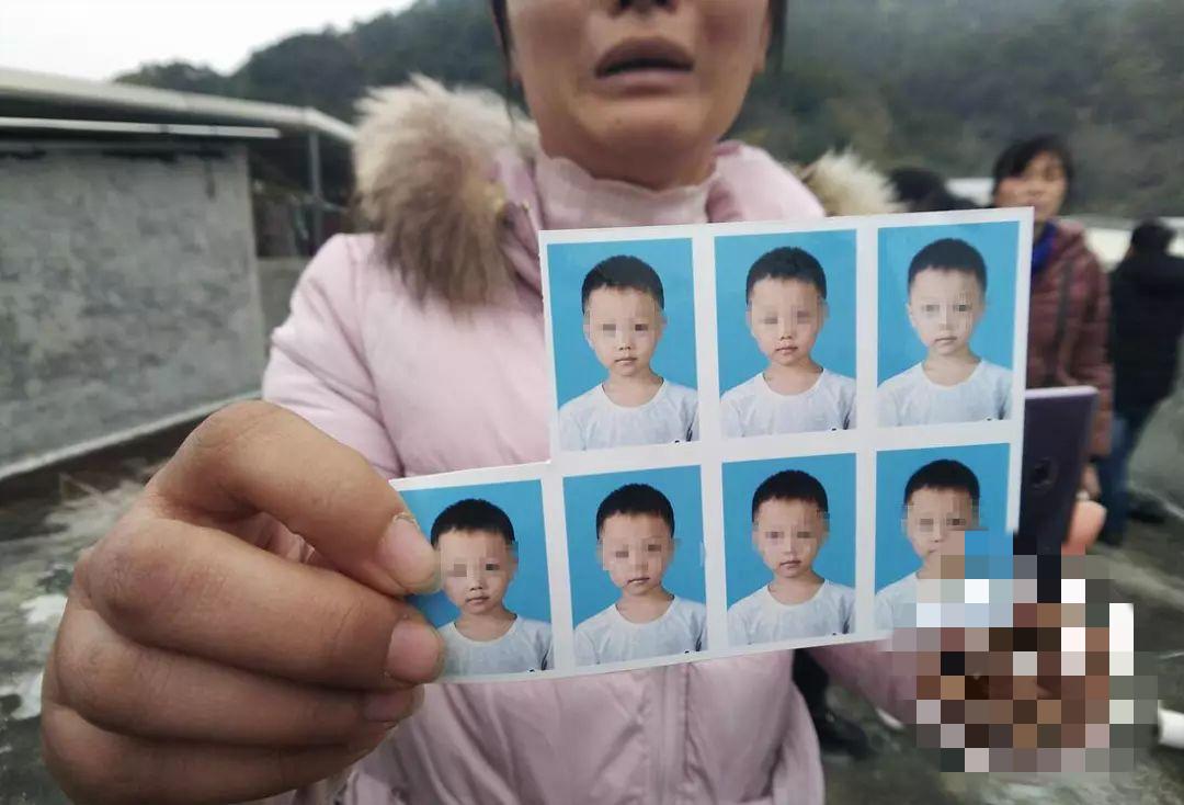 农村围墙倒塌砸到别人，责任归属问题探讨