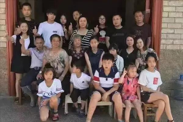 第883页